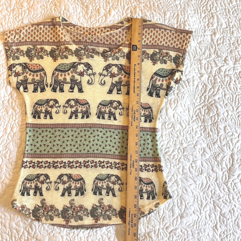 Boho Festival Hippie Elephant Print Knit Top Cap Sleeve Size Medium  by Gaze USA - Picture 5 of 6